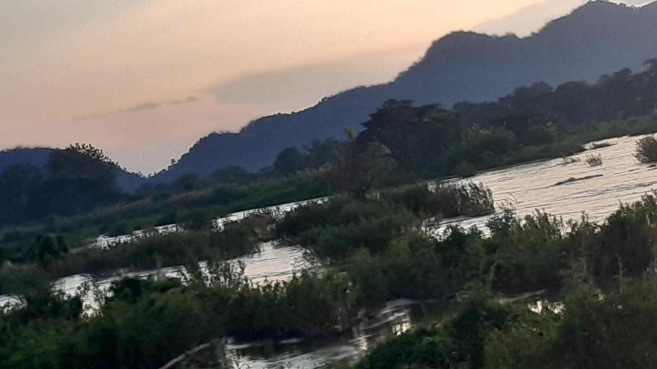 Sompong Sunset View Guest House Don Det Ngoại thất bức ảnh