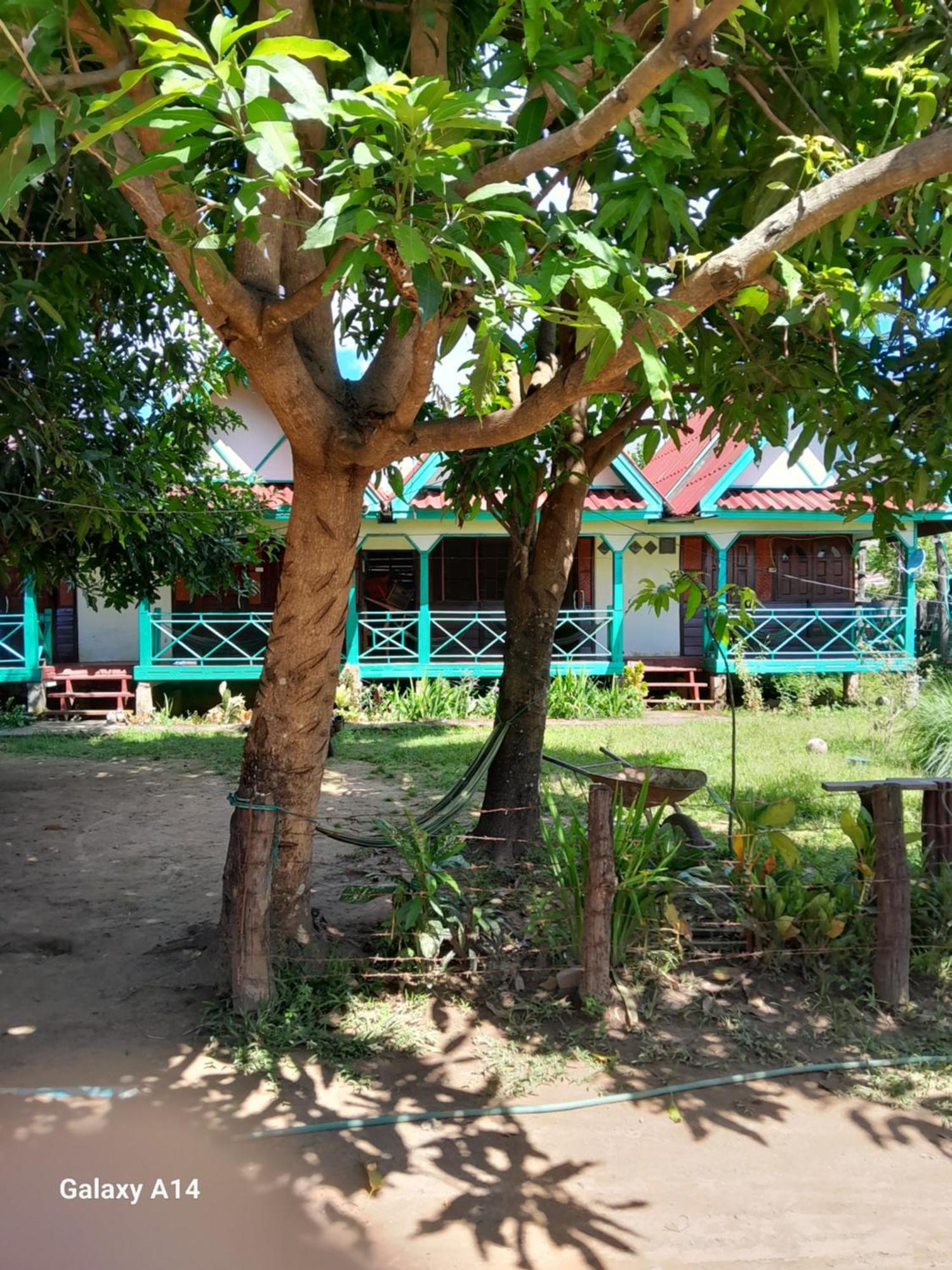 Sompong Sunset View Guest House Don Det Ngoại thất bức ảnh