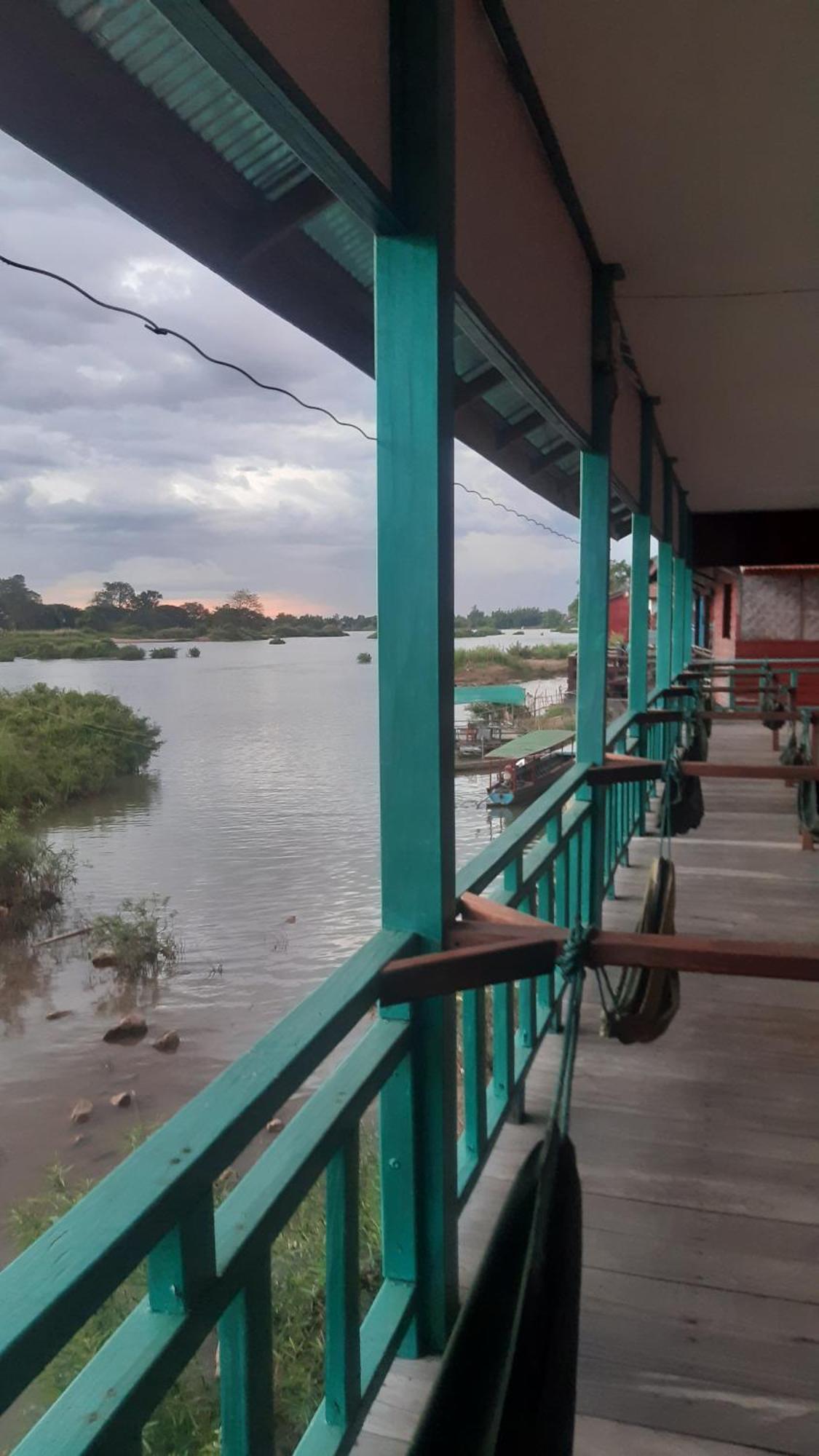 Sompong Sunset View Guest House Don Det Phòng bức ảnh